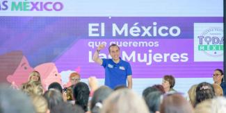 En Puebla capital habrá seguro contra baches, anunció Riestra