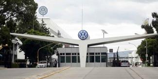 Este viernes se decide el reingreso de trabajadores despedidos en Volkswagen