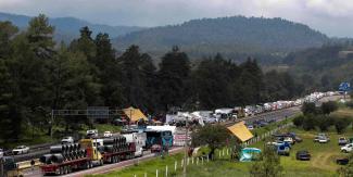 36 horas sin paso en la autopista México-Puebla, el Arco Norte y en la Sierra Norte 