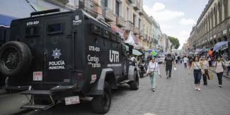 Comerciantes exigen liberar calles del centro para evitar quiebra de locales