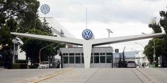 Gira por Alemania es para atraer inversiones a Puebla, conflicto en VW está fuera de agenda