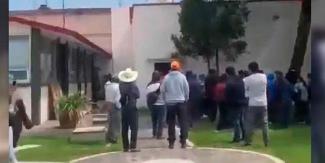 A balazos suspendieron la toma de protesta en Tianguismanalco 