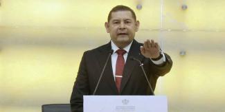 Instan al gobernador Alejandro Armenta seguridad, salud y educación