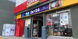 Infonavit ya permite pagar créditos en más de 23 mil tiendas Oxxo del país