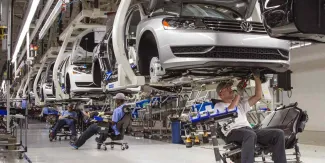 Volkswagen Puebla frena producción por dos semanas y activa paro técnico