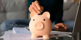 Afores registran plusvalías por 484 mil millones de pesos pese a la volatilidad financiera