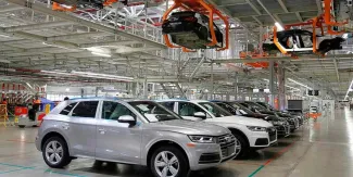 AUDI ajusta su producción; mañana vuelven los tres turnos 