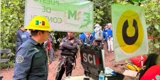 Hallan tres cuerpos más en caverna de Cuetzalan; mal clima impide su extracción  