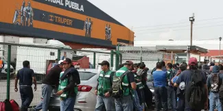 Empleados de Truper realizan paro de actividades por presuntos recortes laborales