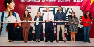 Acerca Pepe Chedraui a jóvenes a opciones de empleo formal en coordinación con la BUAP