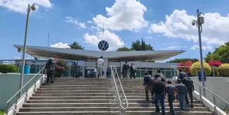 CCE y Coparmex piden acuerdo para evitar huelga en Volkswagen