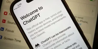 Adiós a las tareas hechas por ChatGPT: OpenAI estrena modo especial para adolescentes