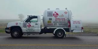SSP asegura pipa con 3 mil 800 litros de gas LP en Palmar de Bravo