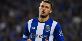 Santiago Giménez dio el sí al Porto y espera acuerdo con Milan