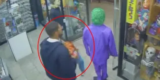 Así fue como una pareja robó al muñeco diabólico Chucky en Puebla