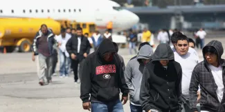 Atlixco mantiene apoyo a migrantes deportados de Estados Unidos