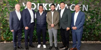 Armenta anuncia centro deportivo tras acuerdo salarial de Volkswagen