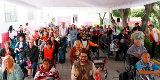 Entrega MariElise Budib 60 aparatos funcionales a personas con discapacidad 
