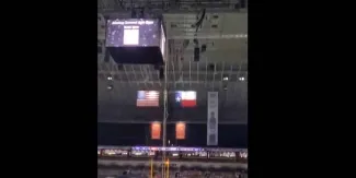Muere militar tras caer durante exhibición de rápel en estadio de Texas