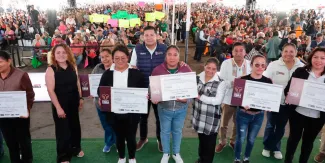 Proyectos de obra comunitaria contribuyen al crecimiento económico con liderazgo de mujeres