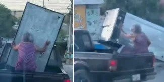 Refrigerador sale volando luego de que abuelita ya no pudiera agarrarlo
