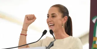 Sheinbaum promete modernizar todo el sistema de salud