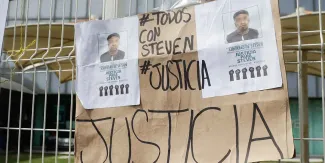 Steven es inocente del homicidio de un niño en Tetela; familiares protestan