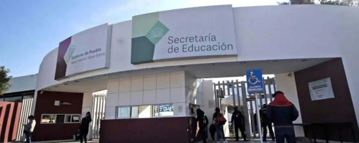 SEP Puebla prohíbe “novatadas” violentas en escuelas normales