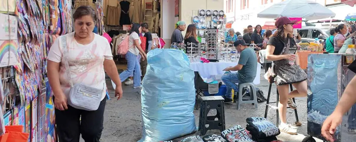 Informalidad laboral alcanza a 2.2 millones de trabajadores en Puebla