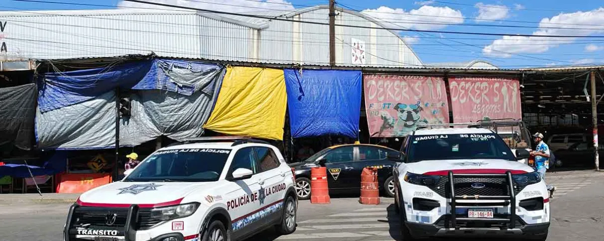 Balacera en Mercado Hidalgo deja dos heridos de gravedad en Puebla