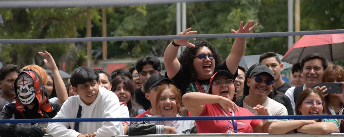 Convive comunidad BUAP en la Fiesta Mexicana