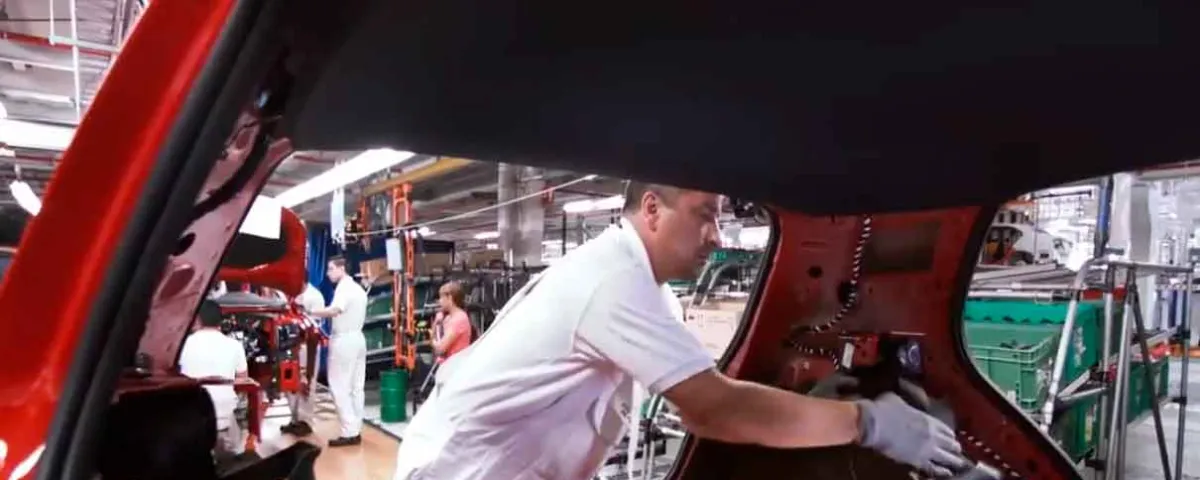 Trabajadores de VW rechazan propuesta de incremento salarial 