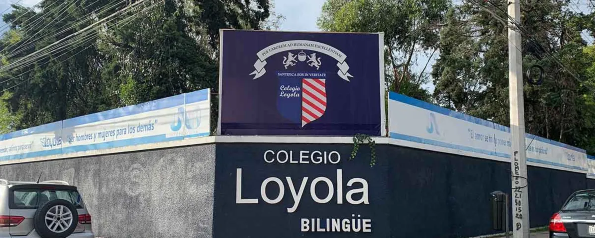 Colegio Loyola activa protocolos por fotos de armas en redes sociales