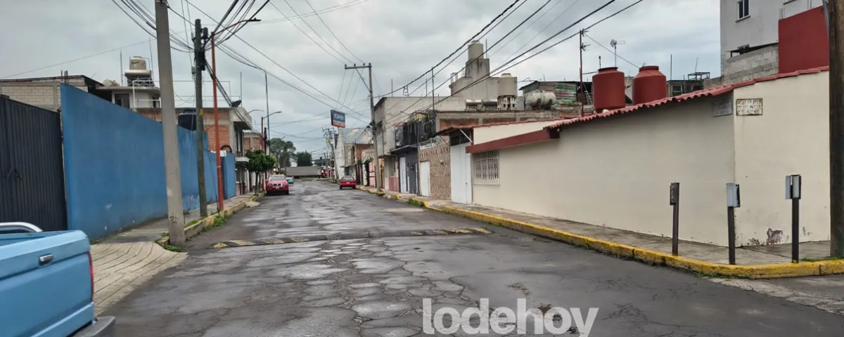 Roban celulares a punta de amenazas en Texmelucan; vecinos piden patrullajes