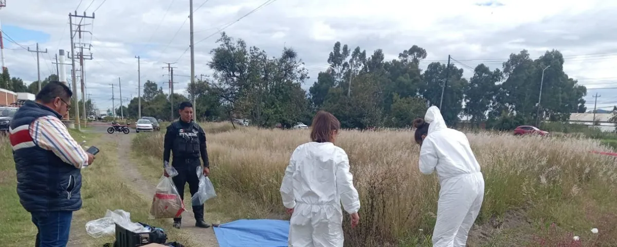 Tiran muerto a recién nacido en camino de terracería de Huejotzingo
