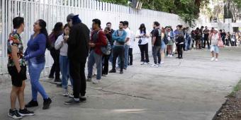 Es lento el proceso para votar, reclaman ciudadanos en Puebla