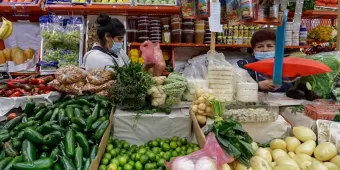 Inflación general anual se mantiene en 4.99% tras aumento de 0.01% en agosto