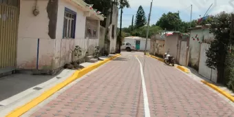  Irene Olea entregó obra de pavimentación en San Juan Raboso