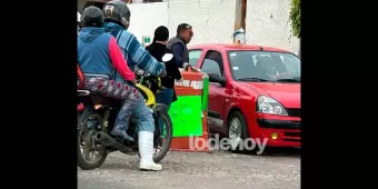 Cobros ilegales en calles de Texmelucan; vecinos habilitan garitas tras cierre de bulevard 