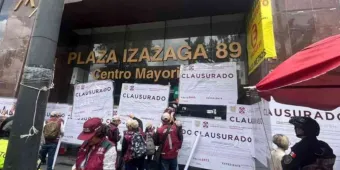 Van por extinción de dominio de plaza de Izazaga, destruyen artículos pirata chinos