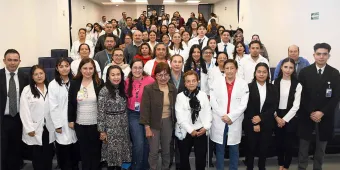 Rectora BUAP expone retos de la microbiología en el siglo XXI